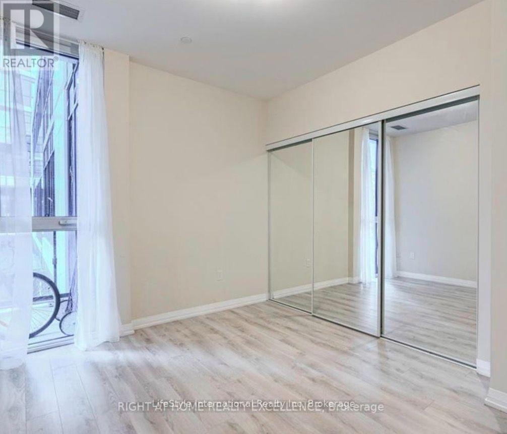 201 - 65 WATERGARDEN DRIVE, Mississauga (Hurontario) — photo 5