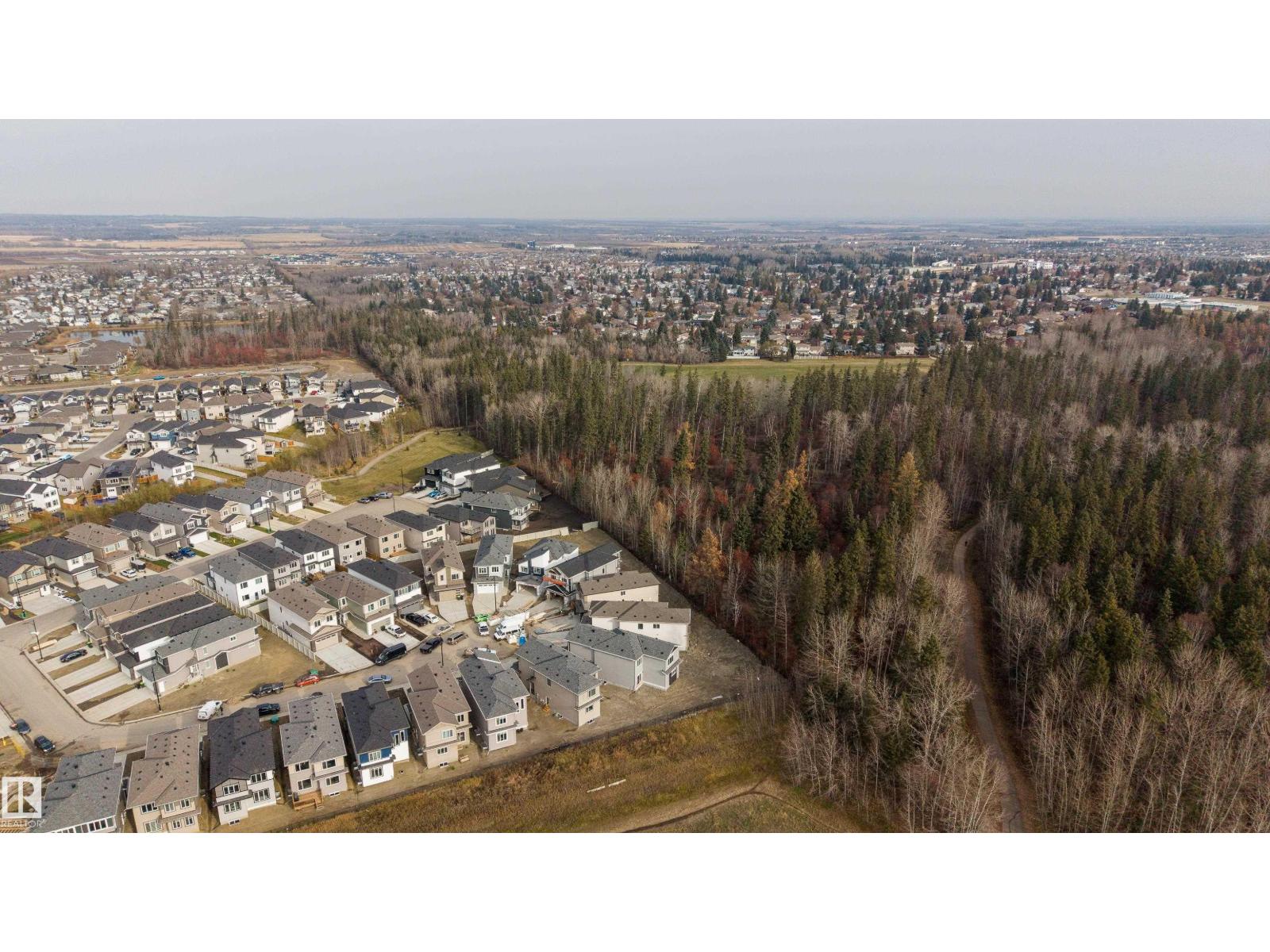 32 MEADOWGROVE LD, Spruce Grove — photo 8