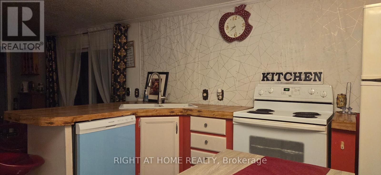 67 CEDAR LANE, Trent Hills — photo 4