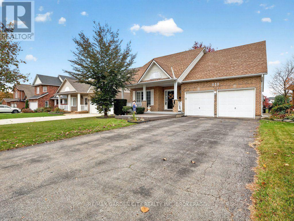 222 SUMMERS DRIVE, Thorold (Confederation Heights) — photo 2