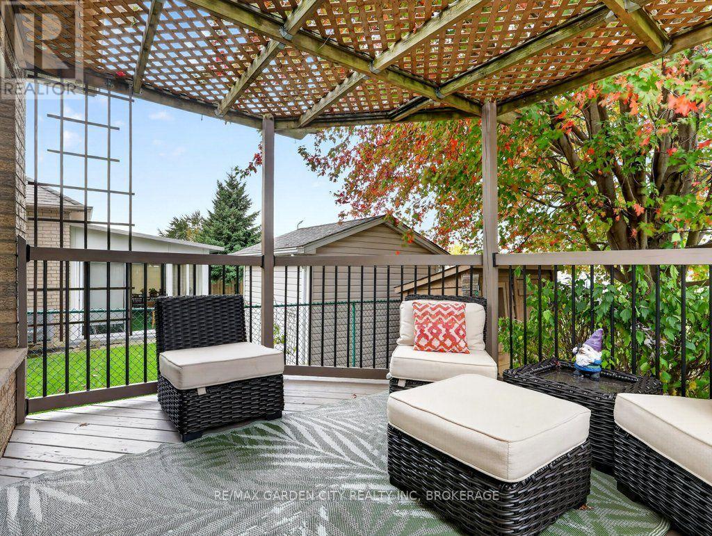 222 SUMMERS DRIVE, Thorold (Confederation Heights) — photo 8