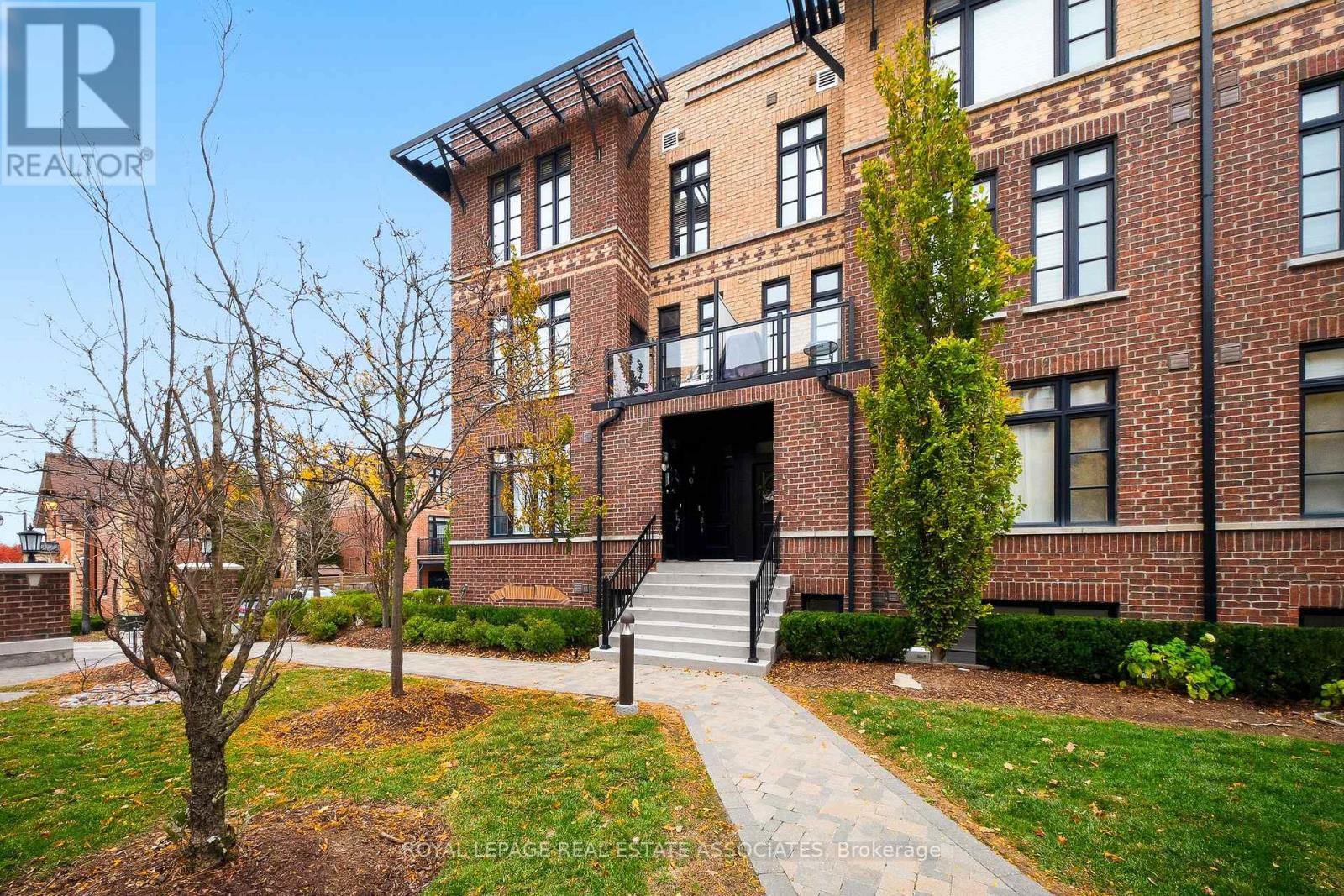 8 - 8171 KIPLING AVENUE, Vaughan (West Woodbridge) — photo 2