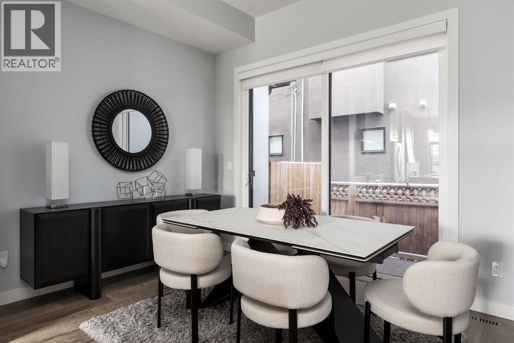 2106 49 Avenue SW, Calgary — photo 13