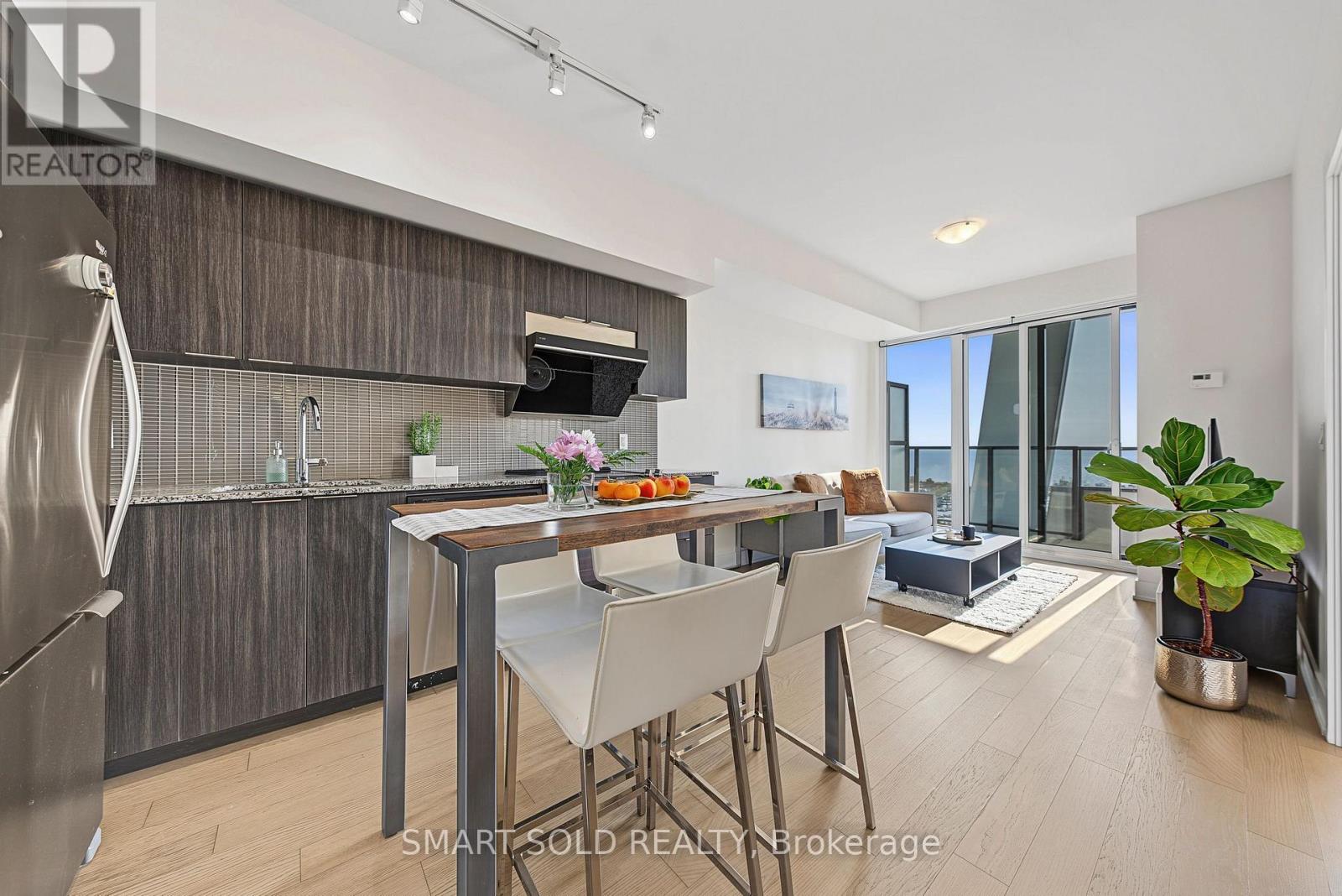 2419 - 30 SHORE BREEZE DRIVE, Toronto (Mimico) — photo 12