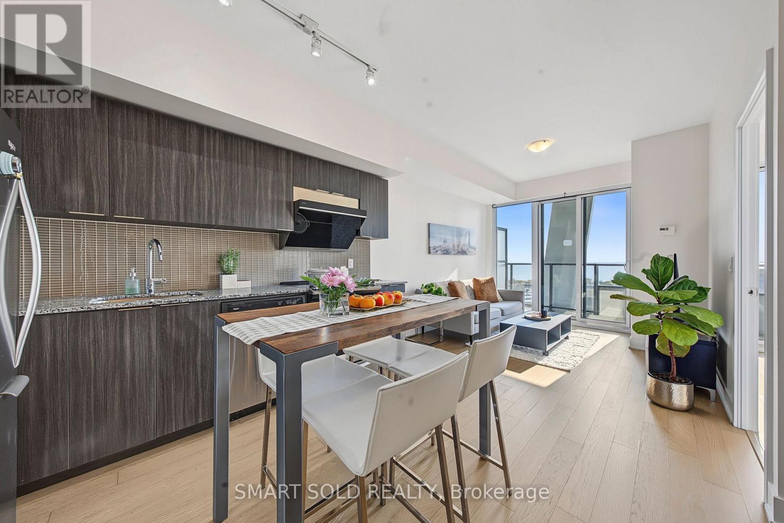 2419 - 30 SHORE BREEZE DRIVE, Toronto (Mimico) — photo 9