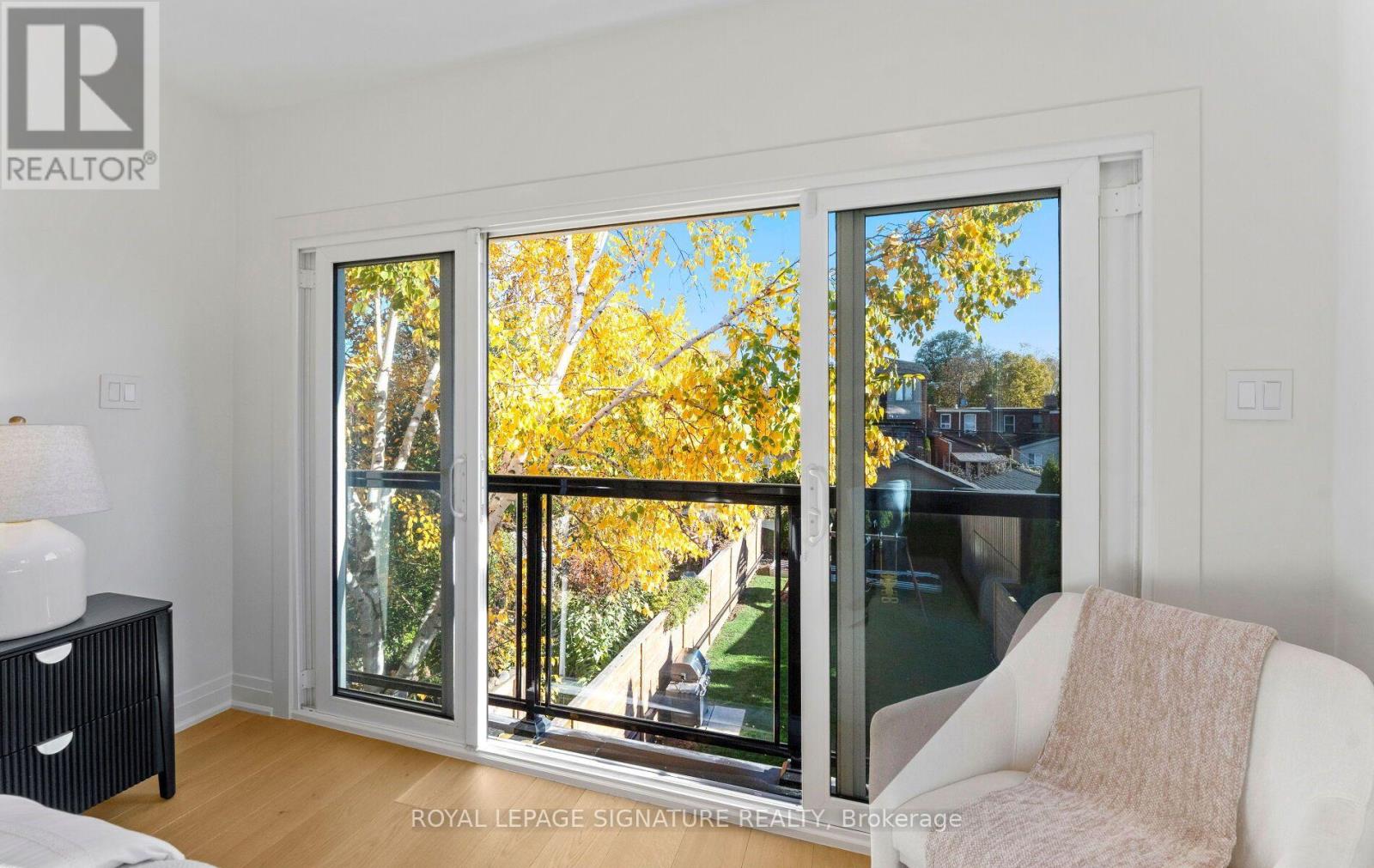 729 GLADSTONE AVENUE - 28