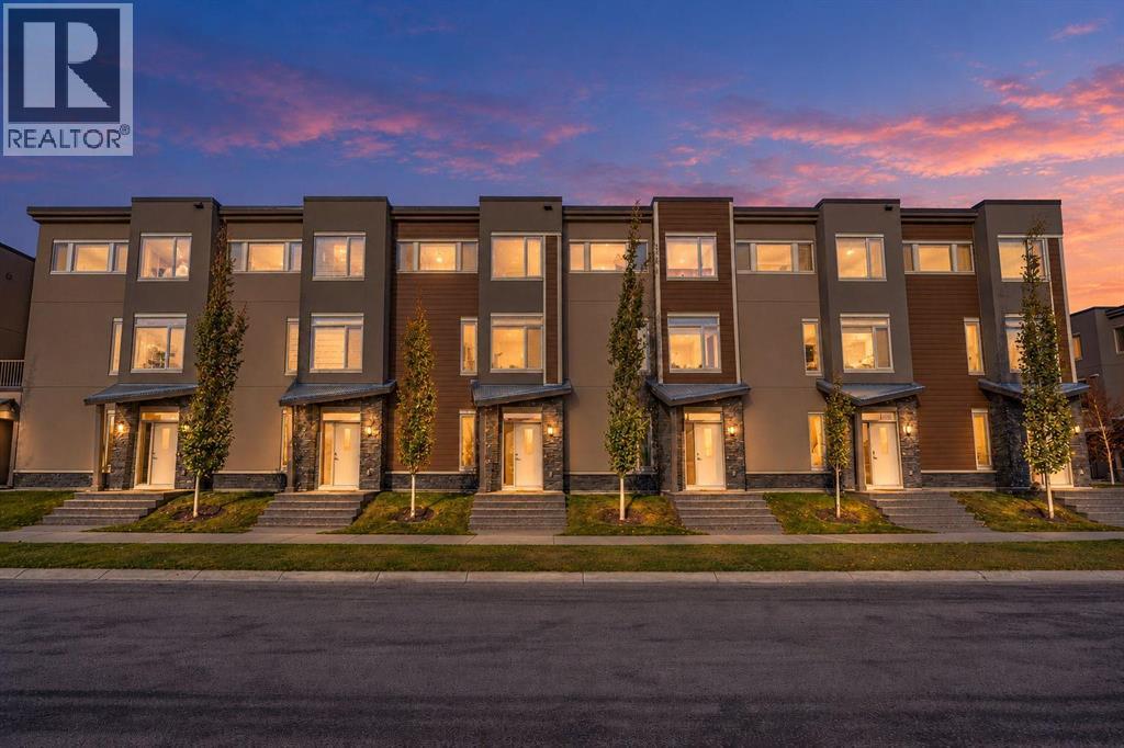 8354 9 Avenue SW, Calgary