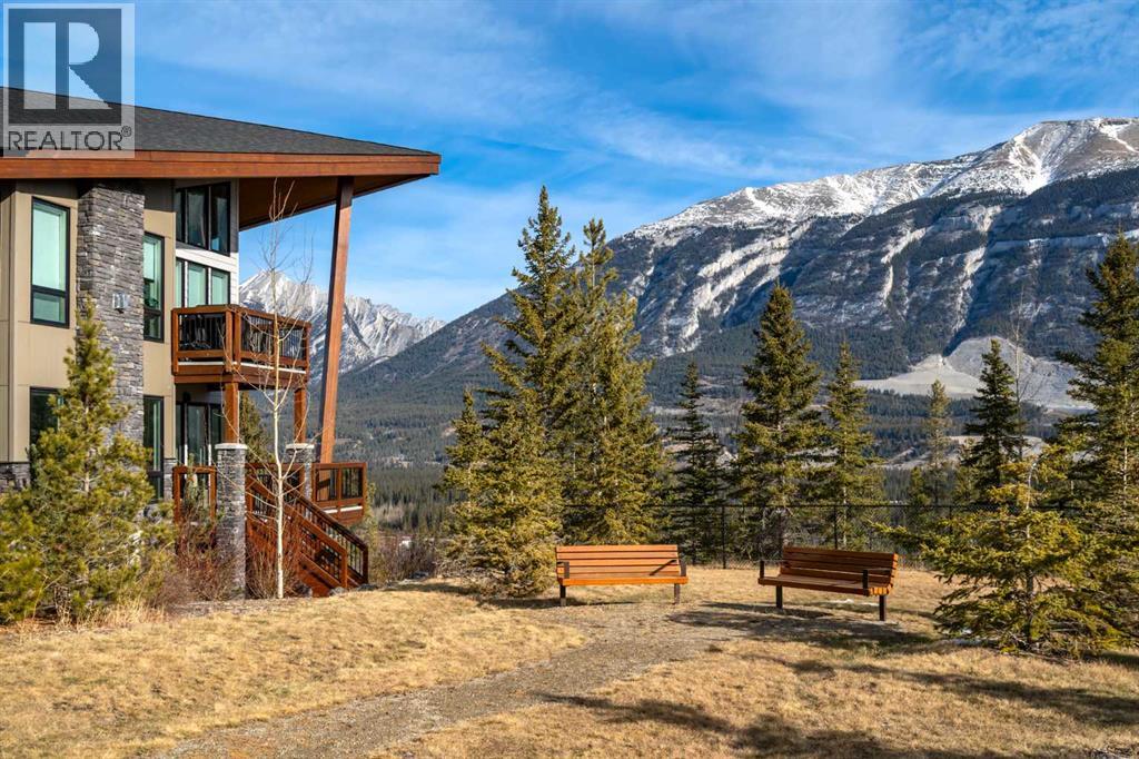 102, 106 Stewart Creek Rise, Canmore — photo 25