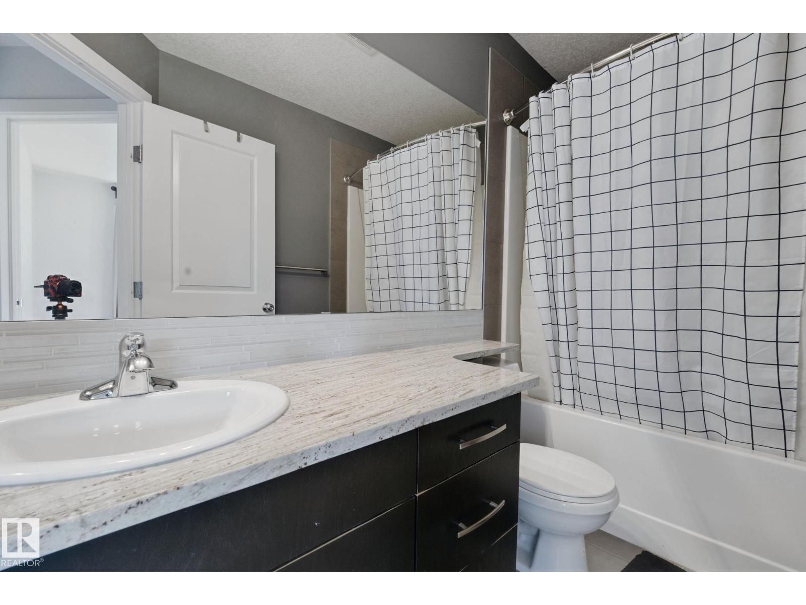 Property photograph 23 for MLS E4514638