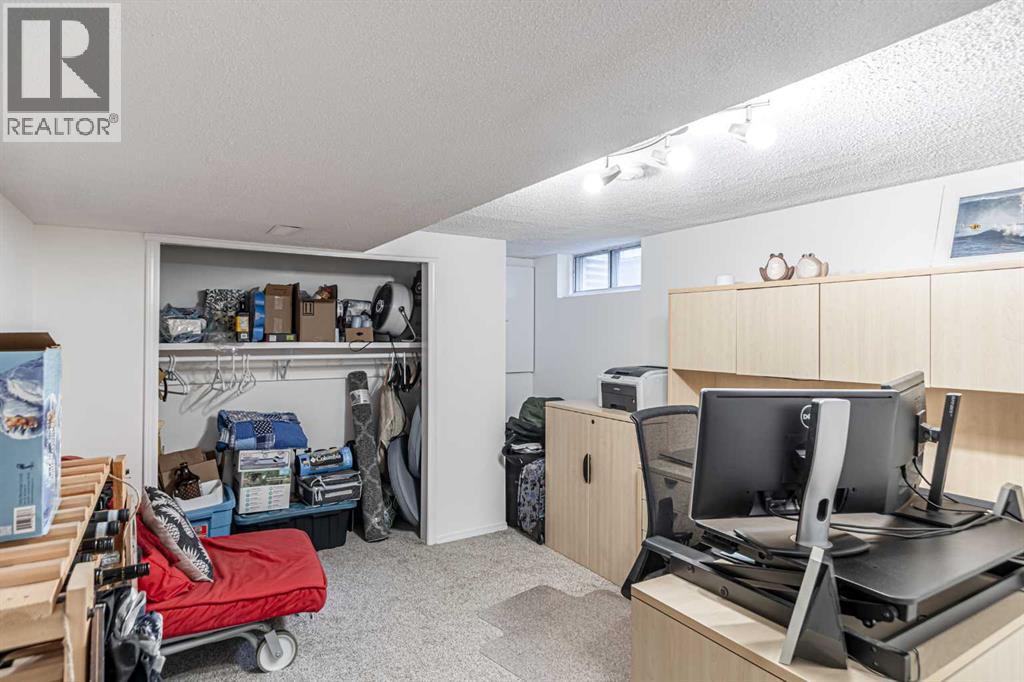 31, 27 Silver Springs Drive NW, Calgary — photo 25