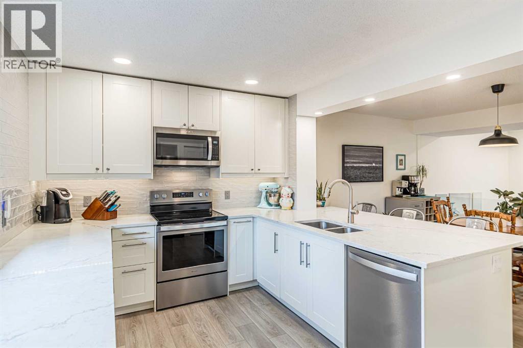 31, 27 Silver Springs Drive NW, Calgary — photo 15