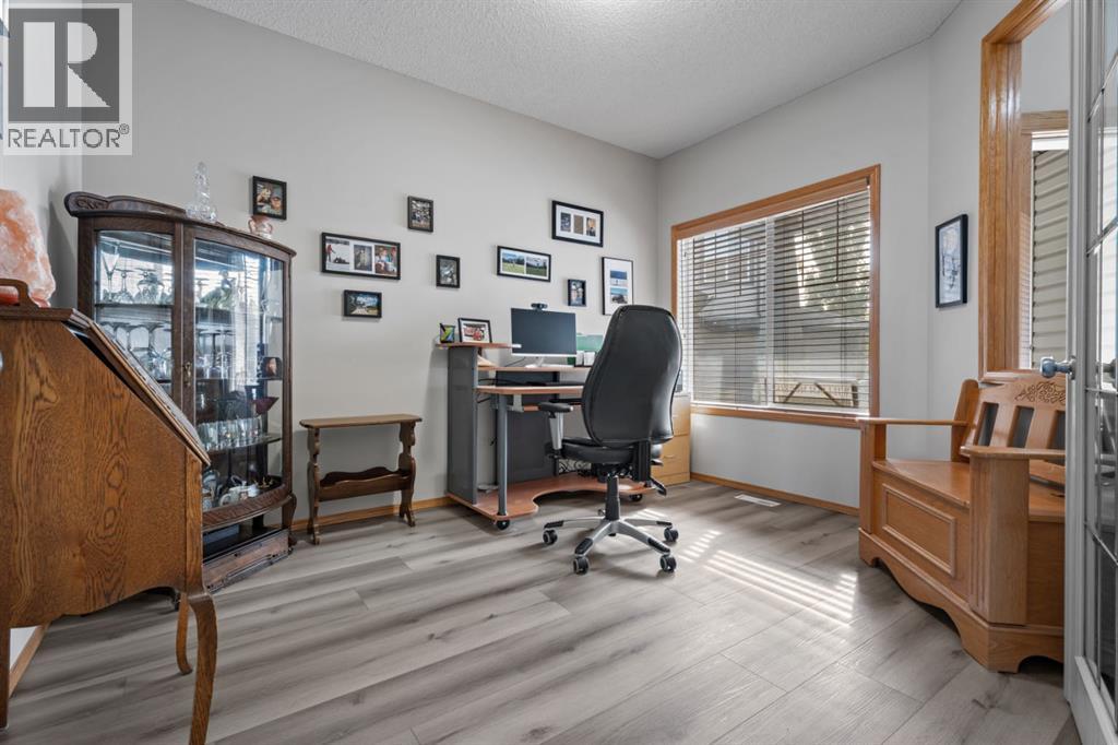 432 Rainbow Falls Way, photo 19 of 50