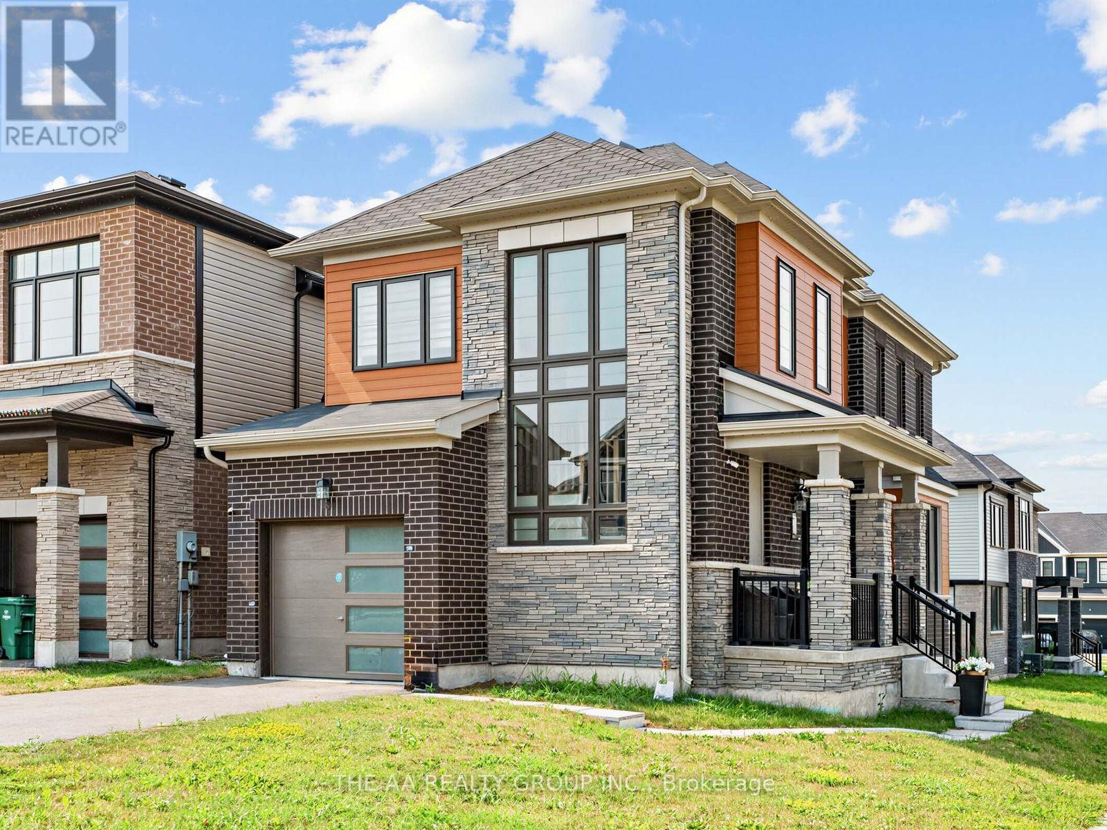 43 EVA DRIVE W — photo 2