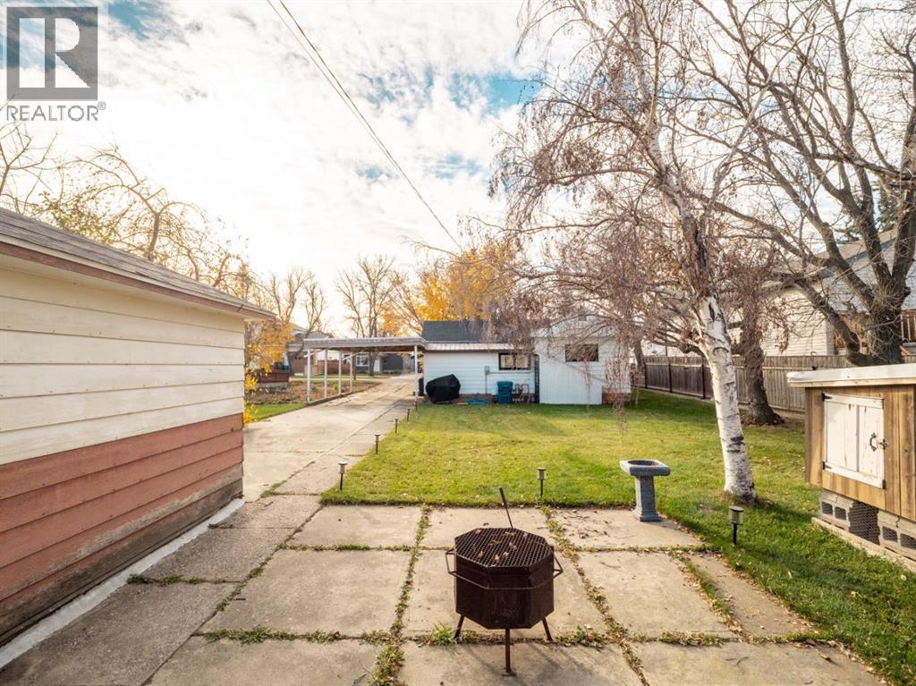 123 Noble Street, photo 22 of 31