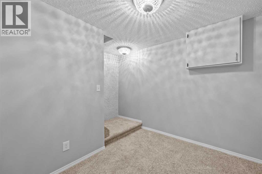 15, 6100 4 Avenue NE, Calgary — photo 20