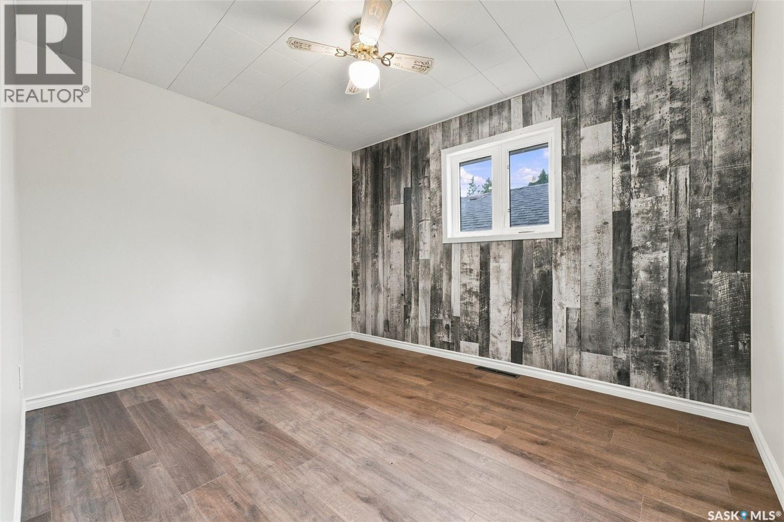 114 2 STREET E, Langham — photo 16