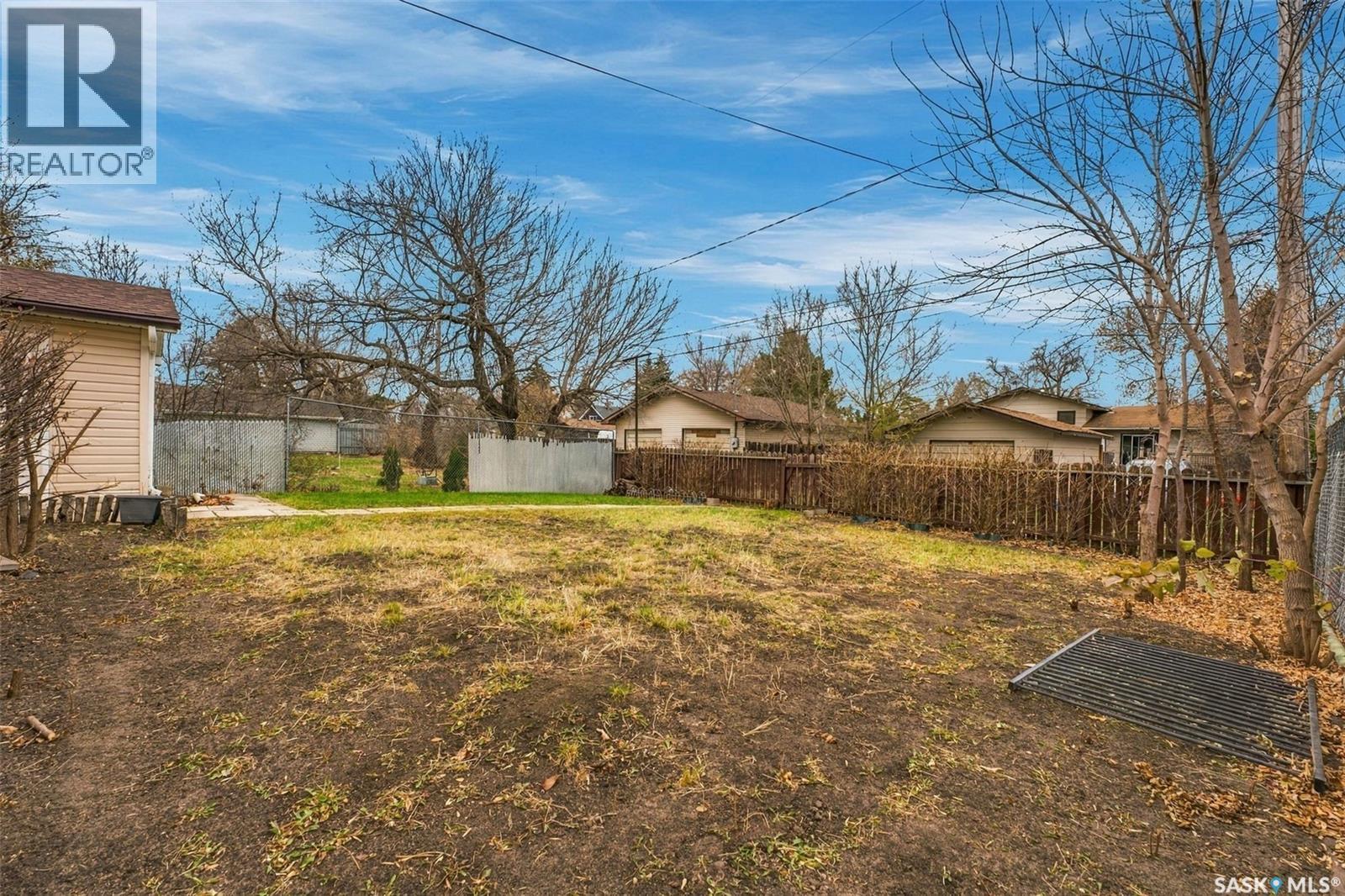 114 2 STREET E, Langham — photo 32