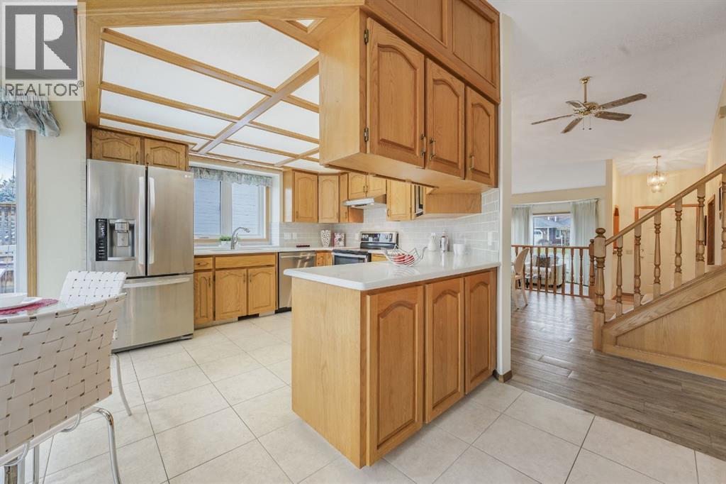 Property photograph 11 for MLS A2355080