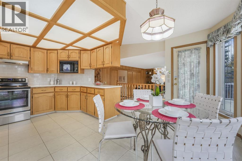 Property photograph 12 for MLS A2355080