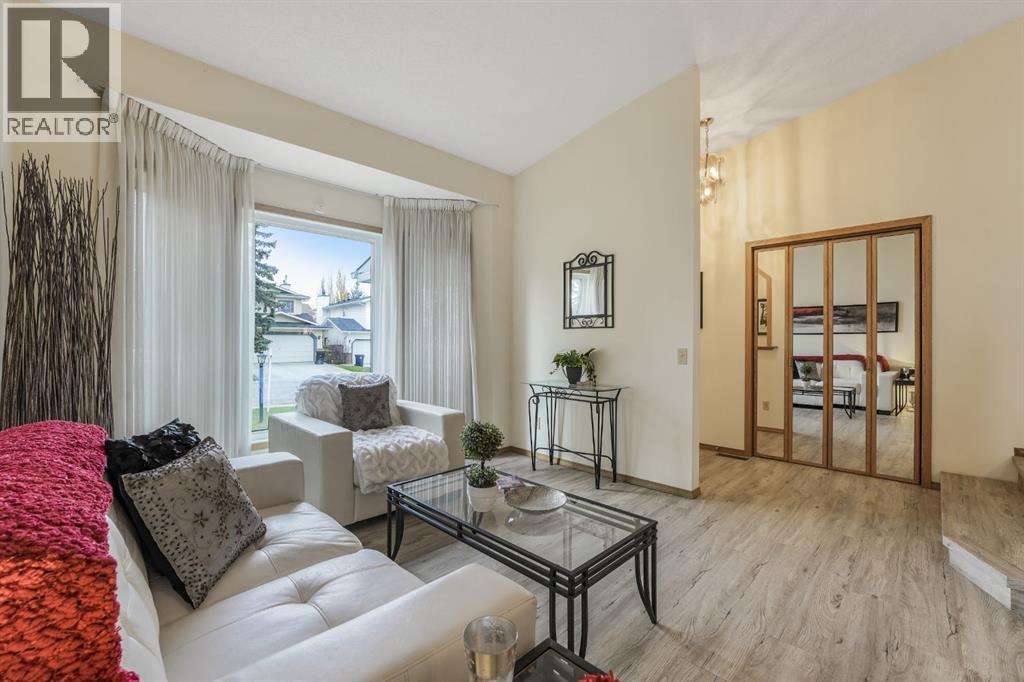 Property photograph 4 for MLS A2355080