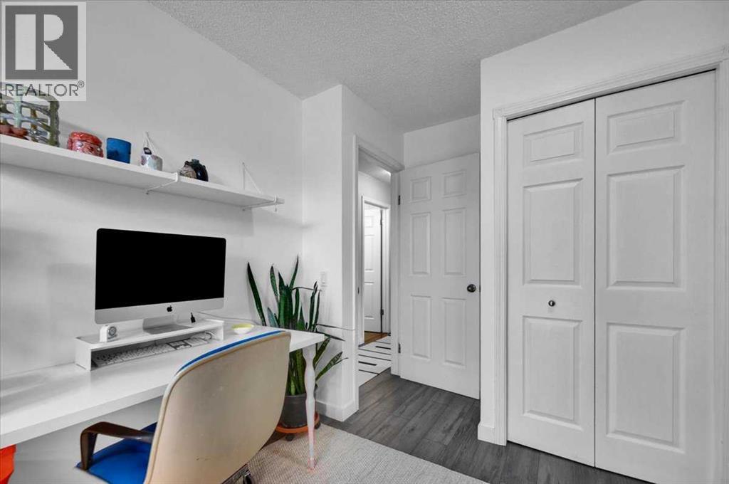 35 Berkley Court NW, Calgary — photo 26