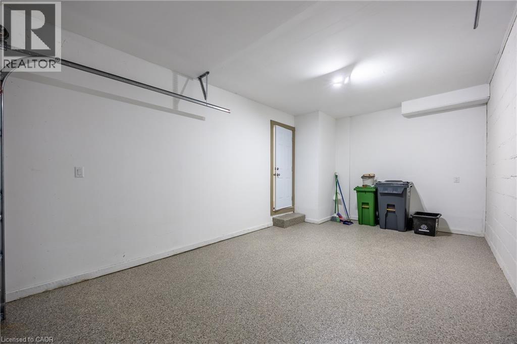 28 BROWN Street - 10