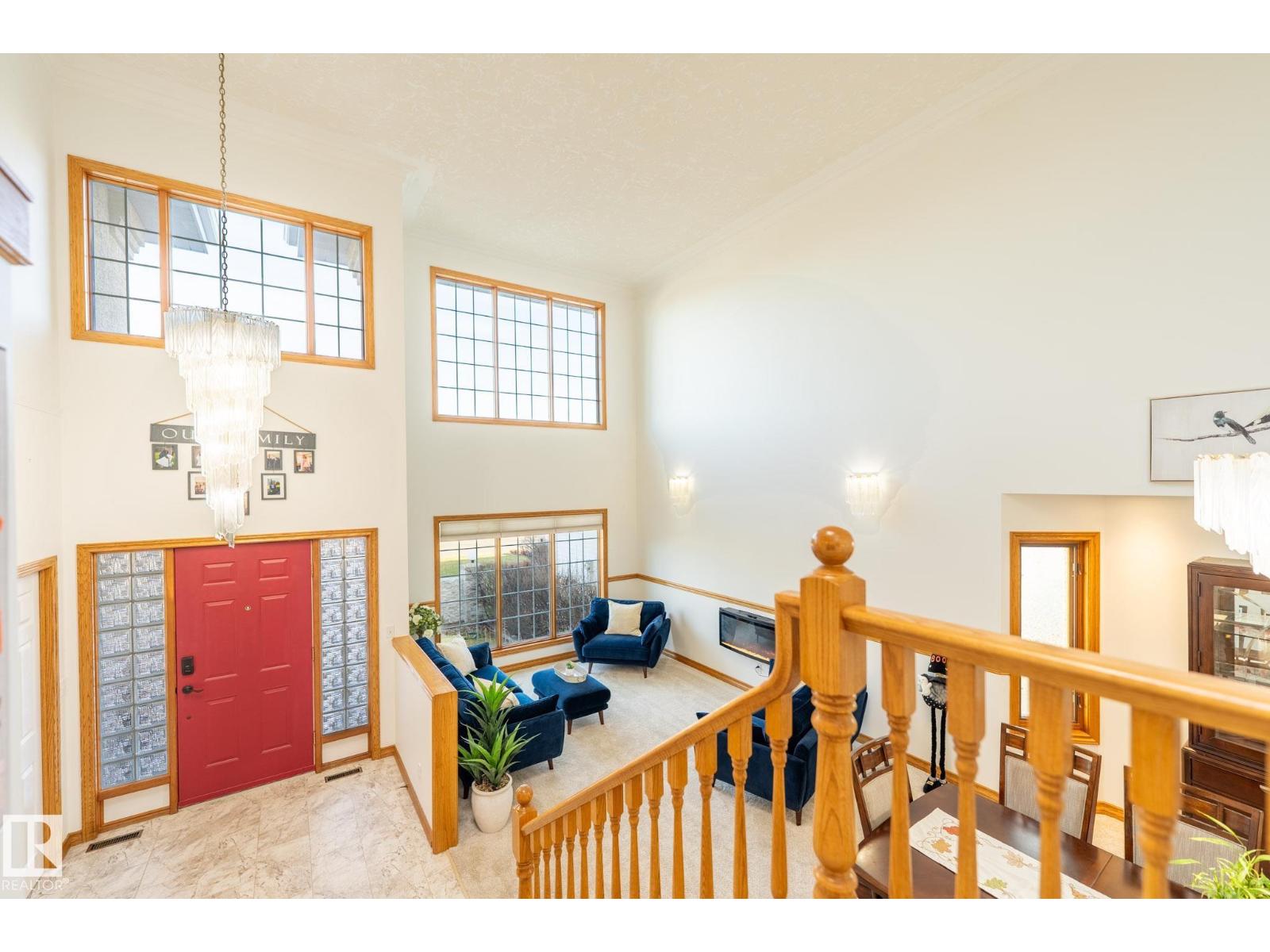 11363 10 AV NW, Edmonton — photo 33