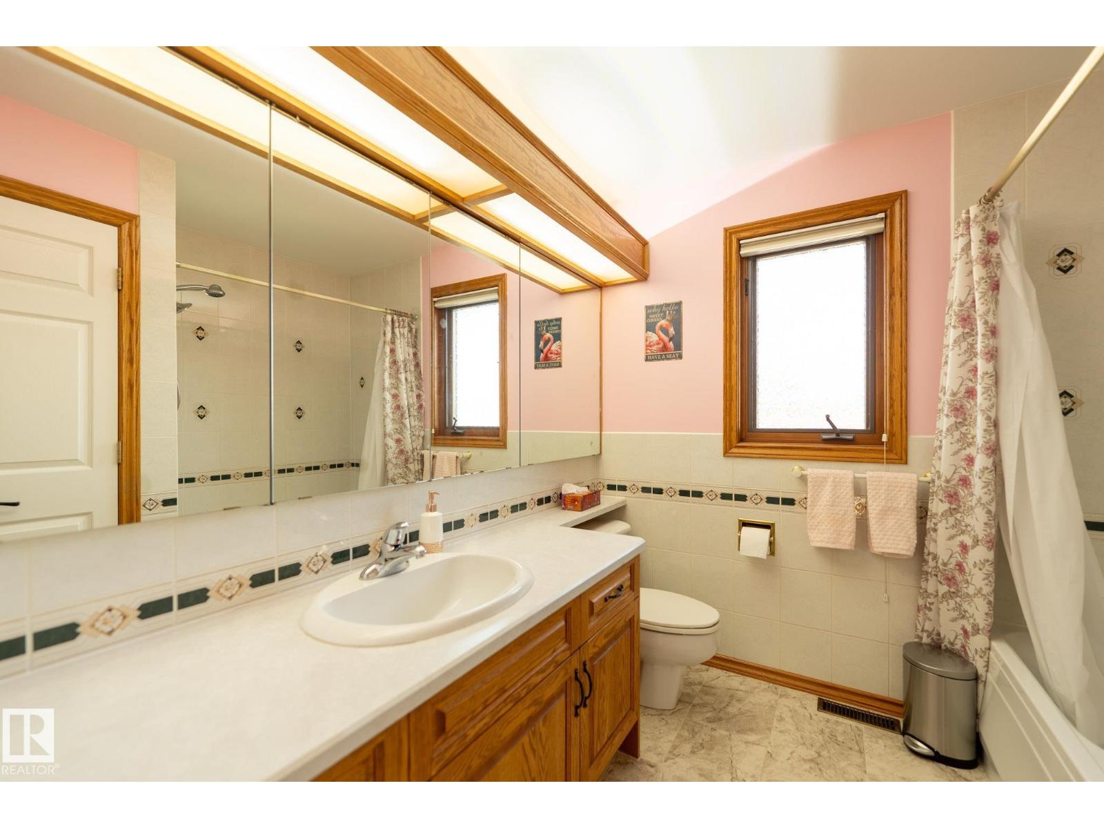 11363 10 AV NW, photo 46 of 75