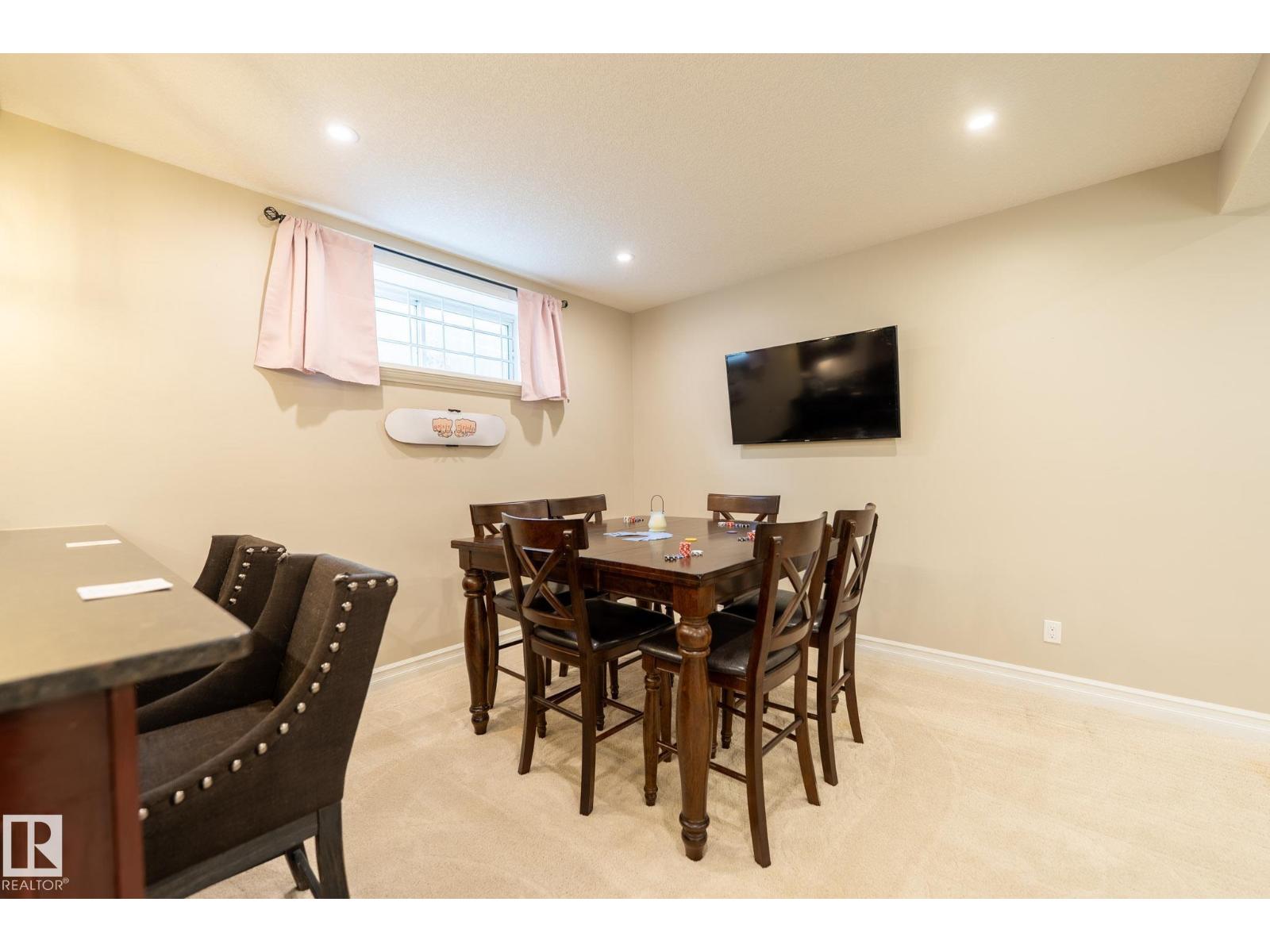 11363 10 AV NW, photo 59 of 75