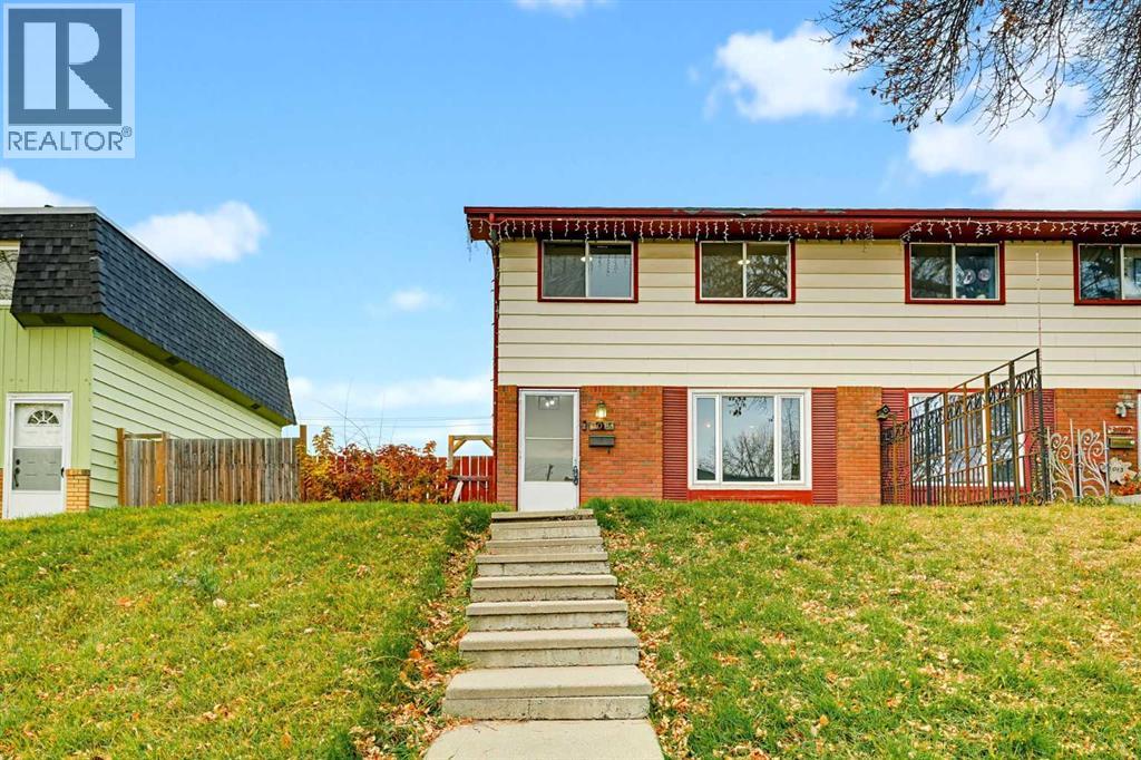 3015 Doverville Crescent SE, Calgary — photo 2