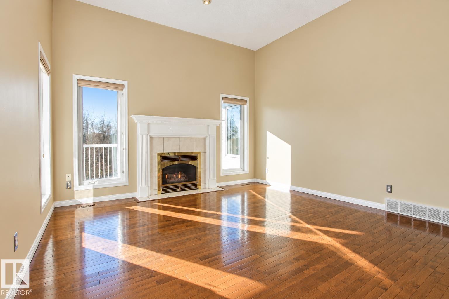 Property photograph 15 for MLS E4514642