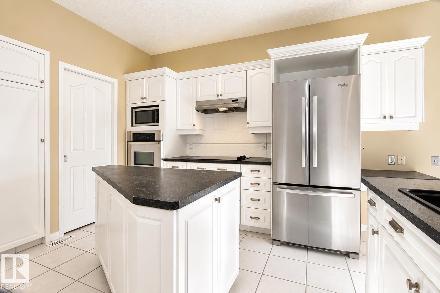 Property photograph 25 for MLS E4514642