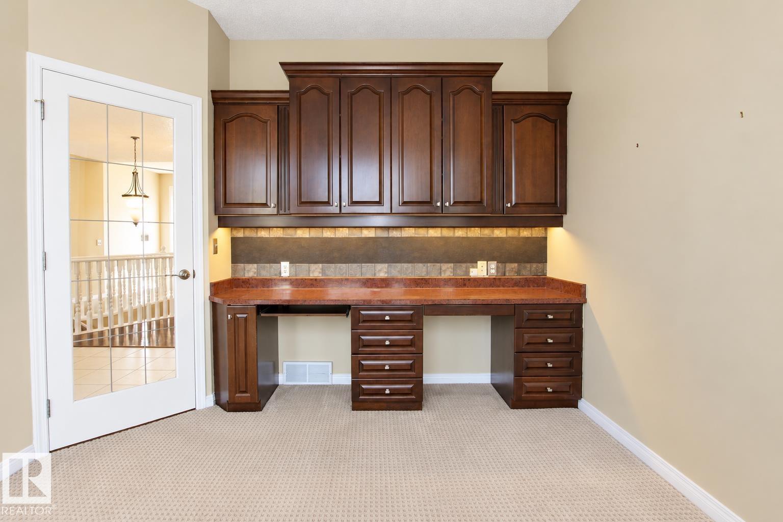 Property photograph 4 for MLS E4514642