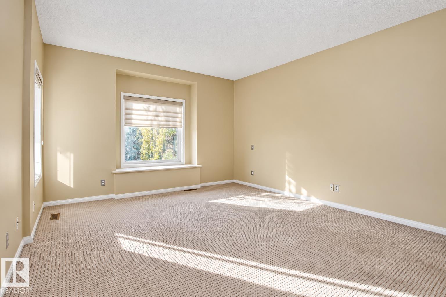 Property photograph 7 for MLS E4514642