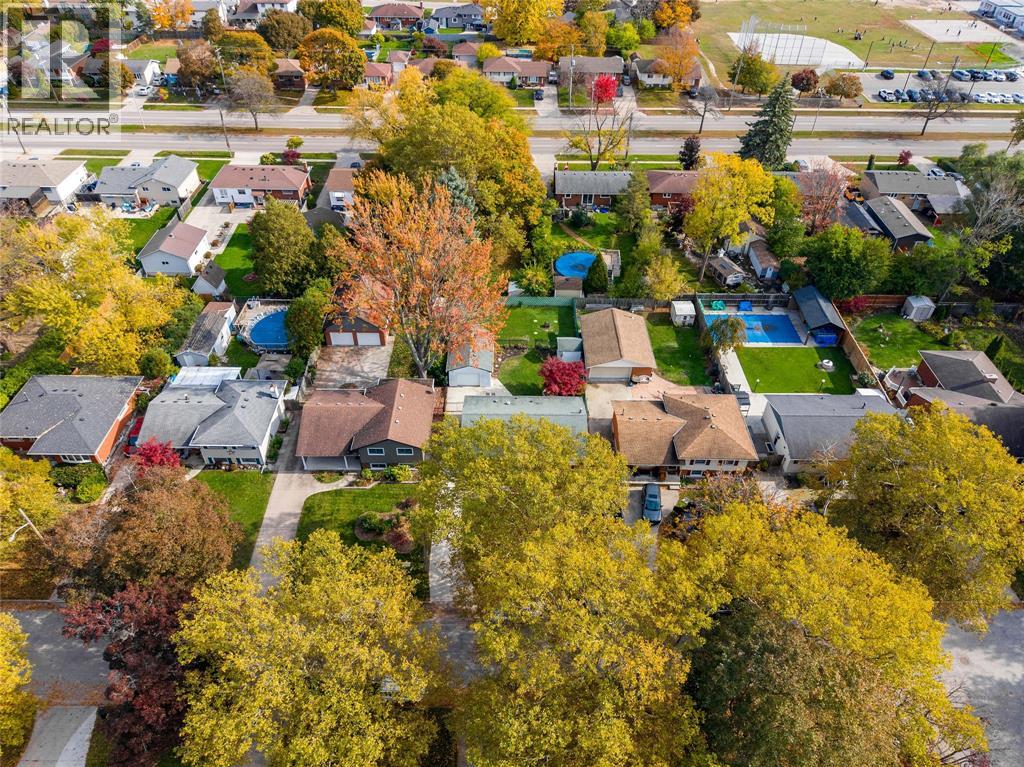 1084 HAGLE STREET - 34