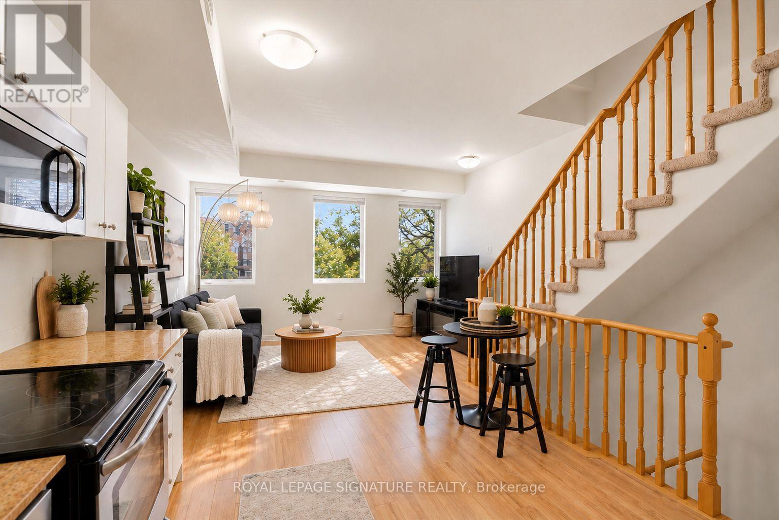 #57 68 WINSTON PARK BOULEVARD - 3