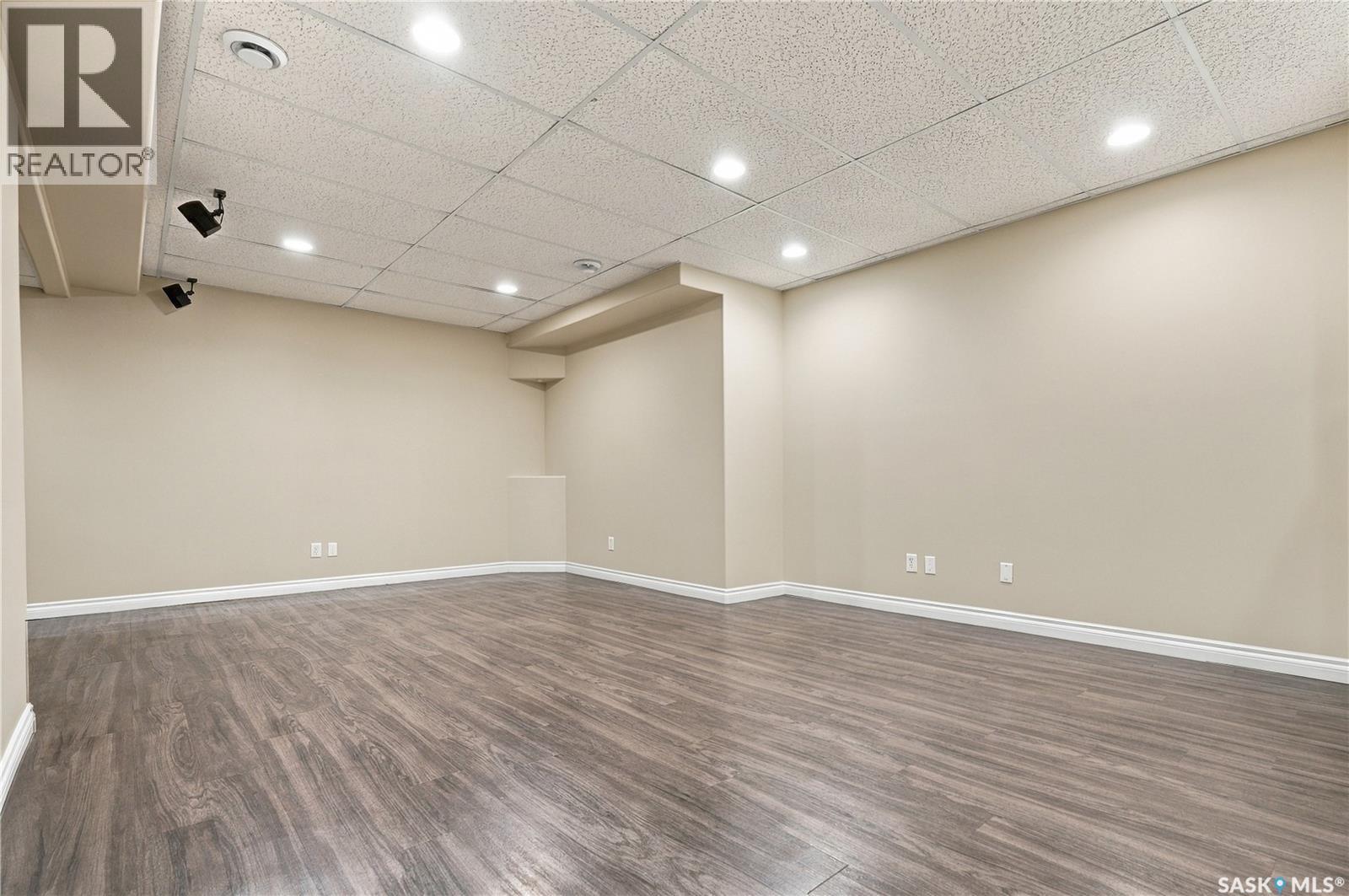114 BRAESHIRE LANE, Saskatoon — photo 35