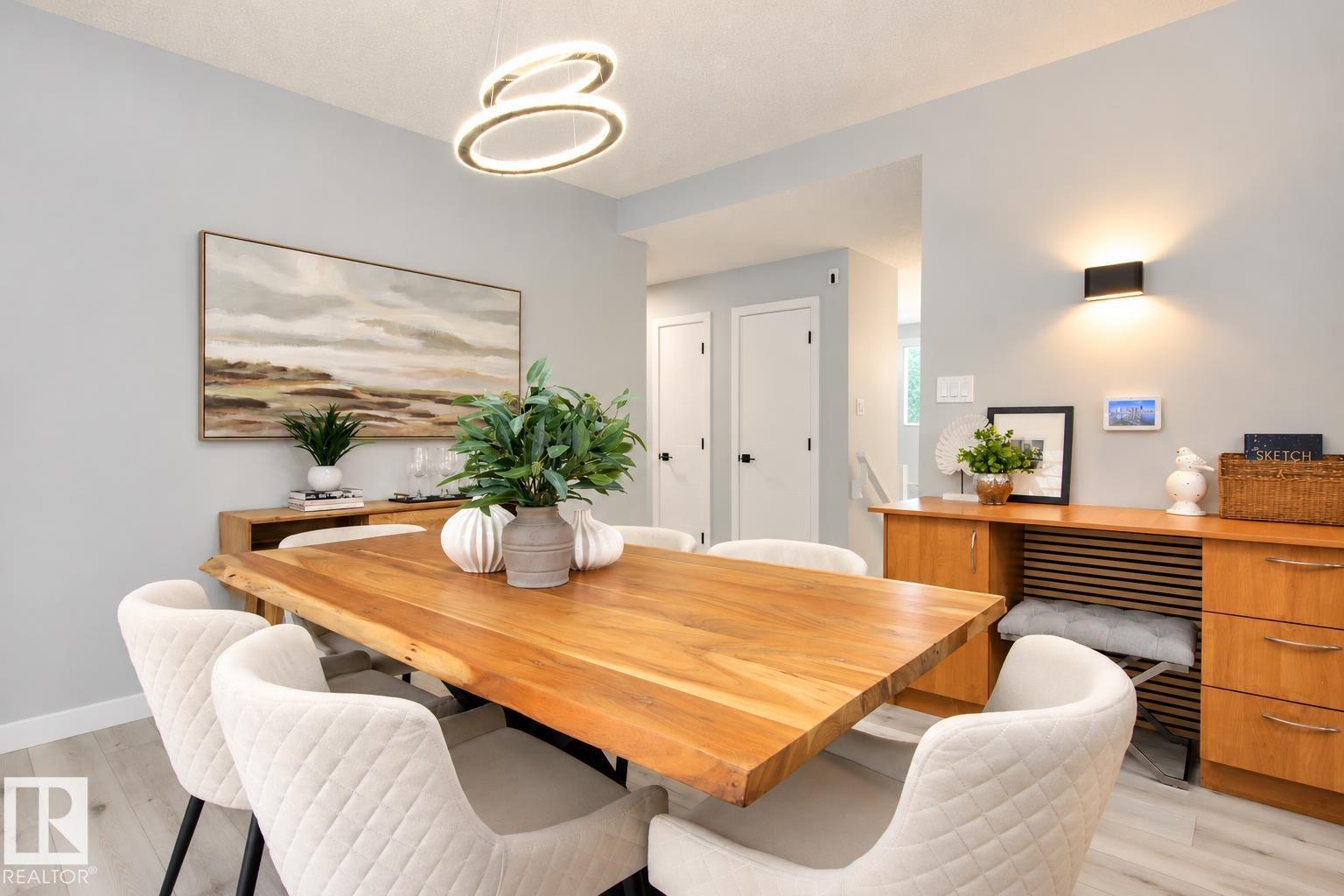 Property photograph 9 for MLS E4514643