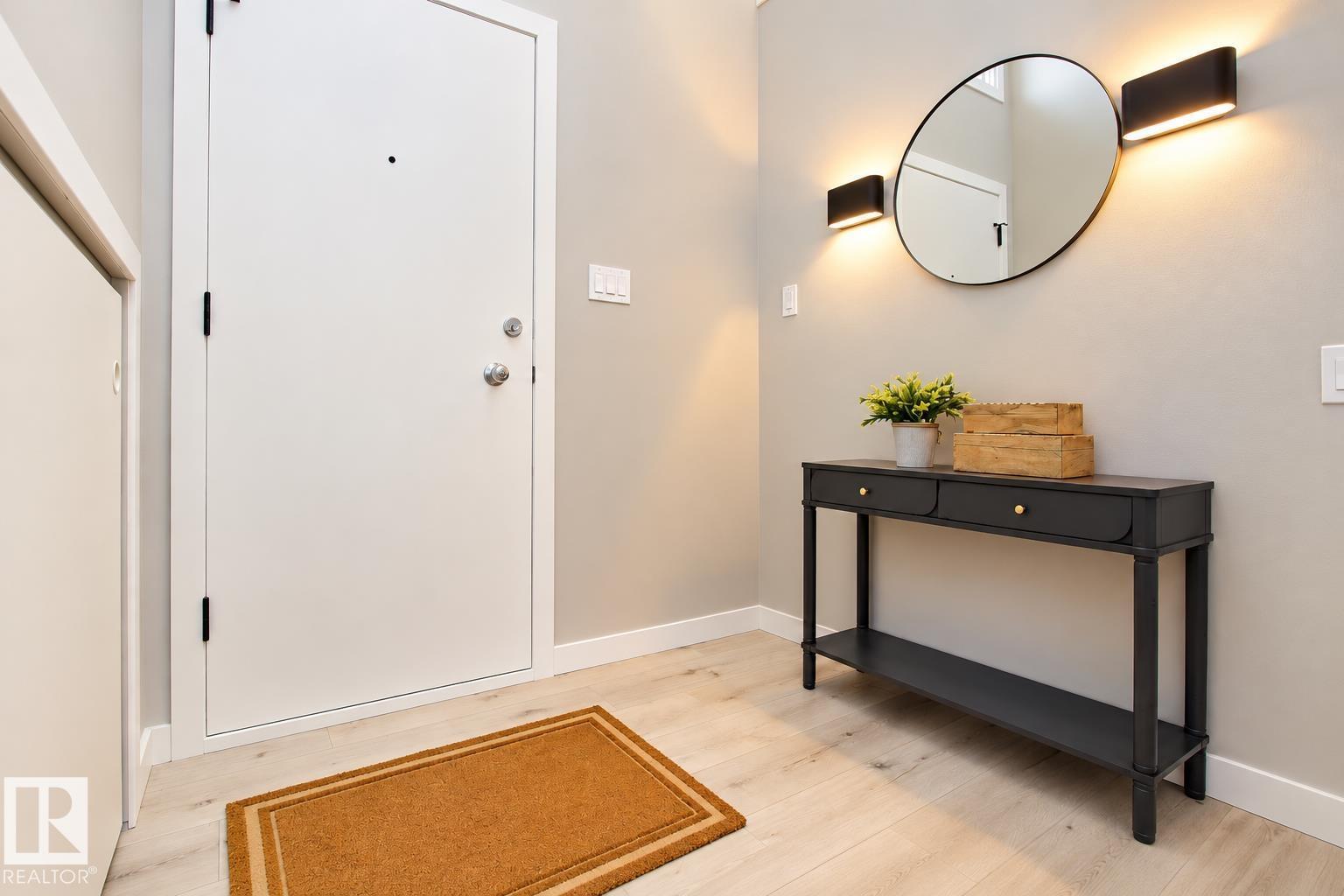 Property photograph 3 for MLS E4514643