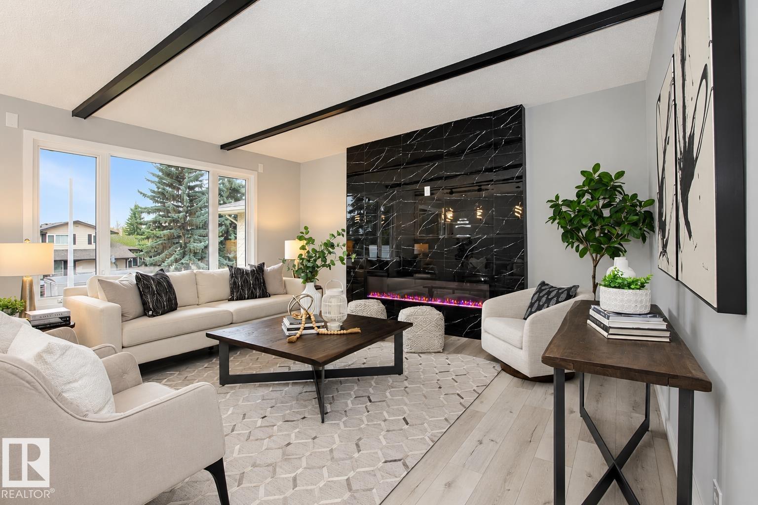 Property photograph 4 for MLS E4514643