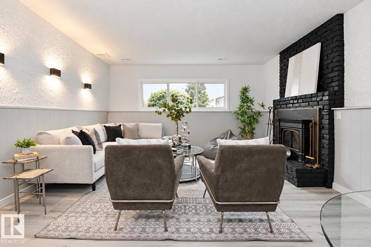 Property photograph 28 for MLS E4514643