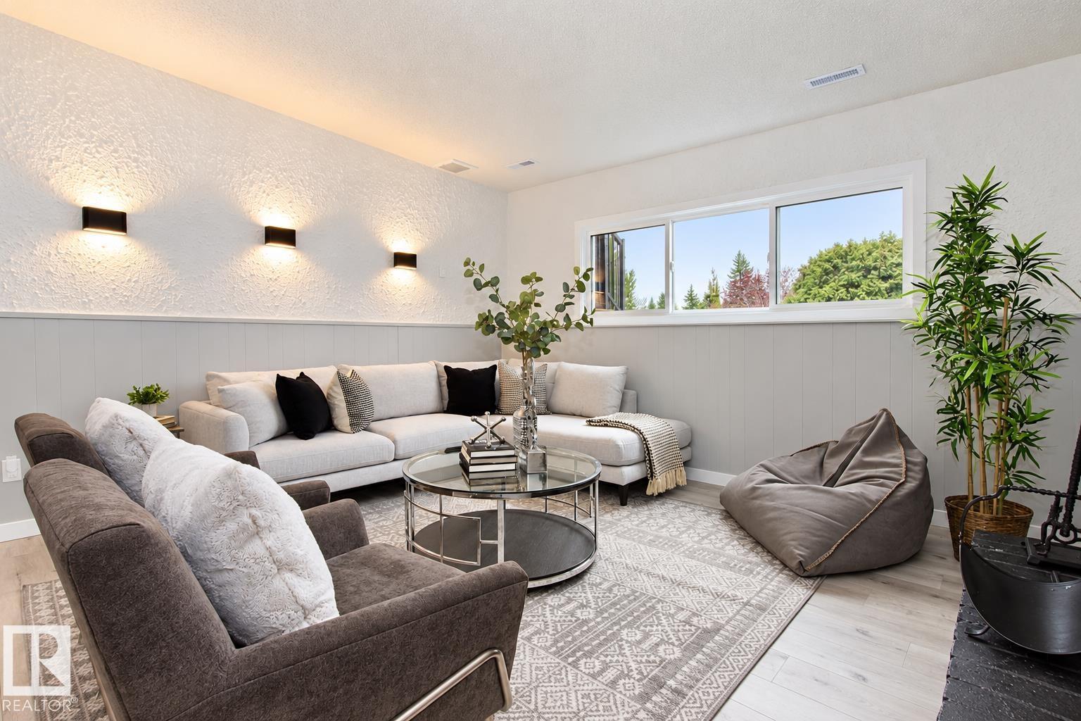Property photograph 29 for MLS E4514643