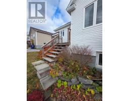 16 Forestside Street thumbnail 24