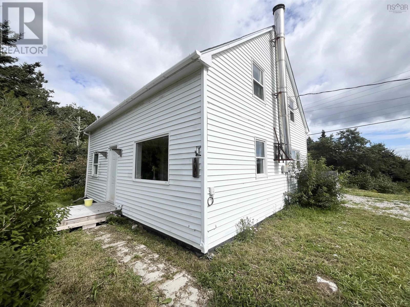 2105 Port Latour Road - 1