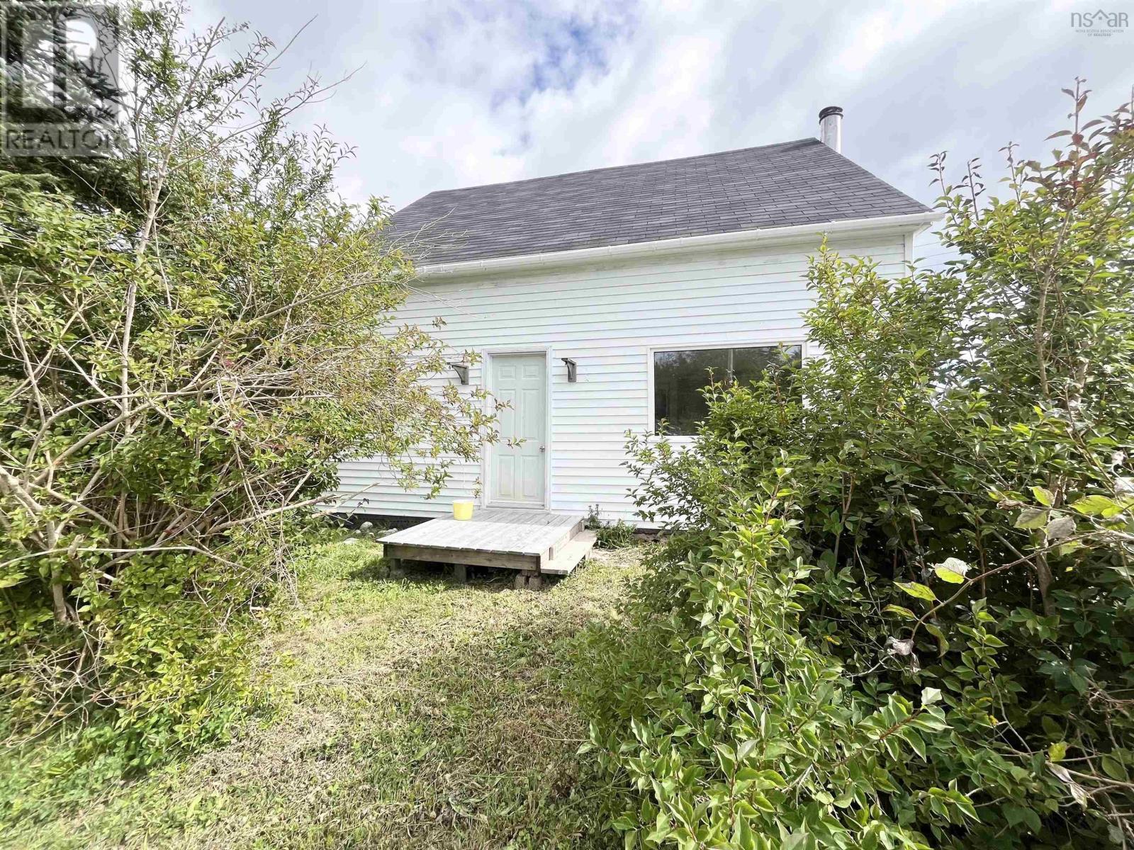 2105 Port Latour Road - 28