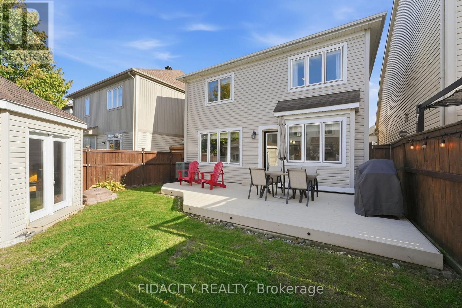 206 MISTRAL WAY - 45