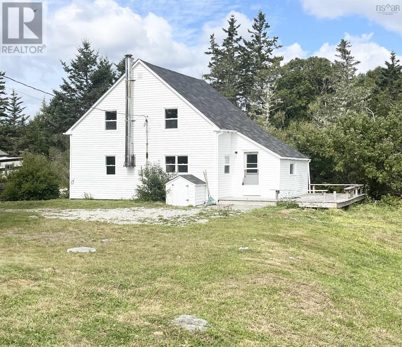 2105 Port Latour Road - 32