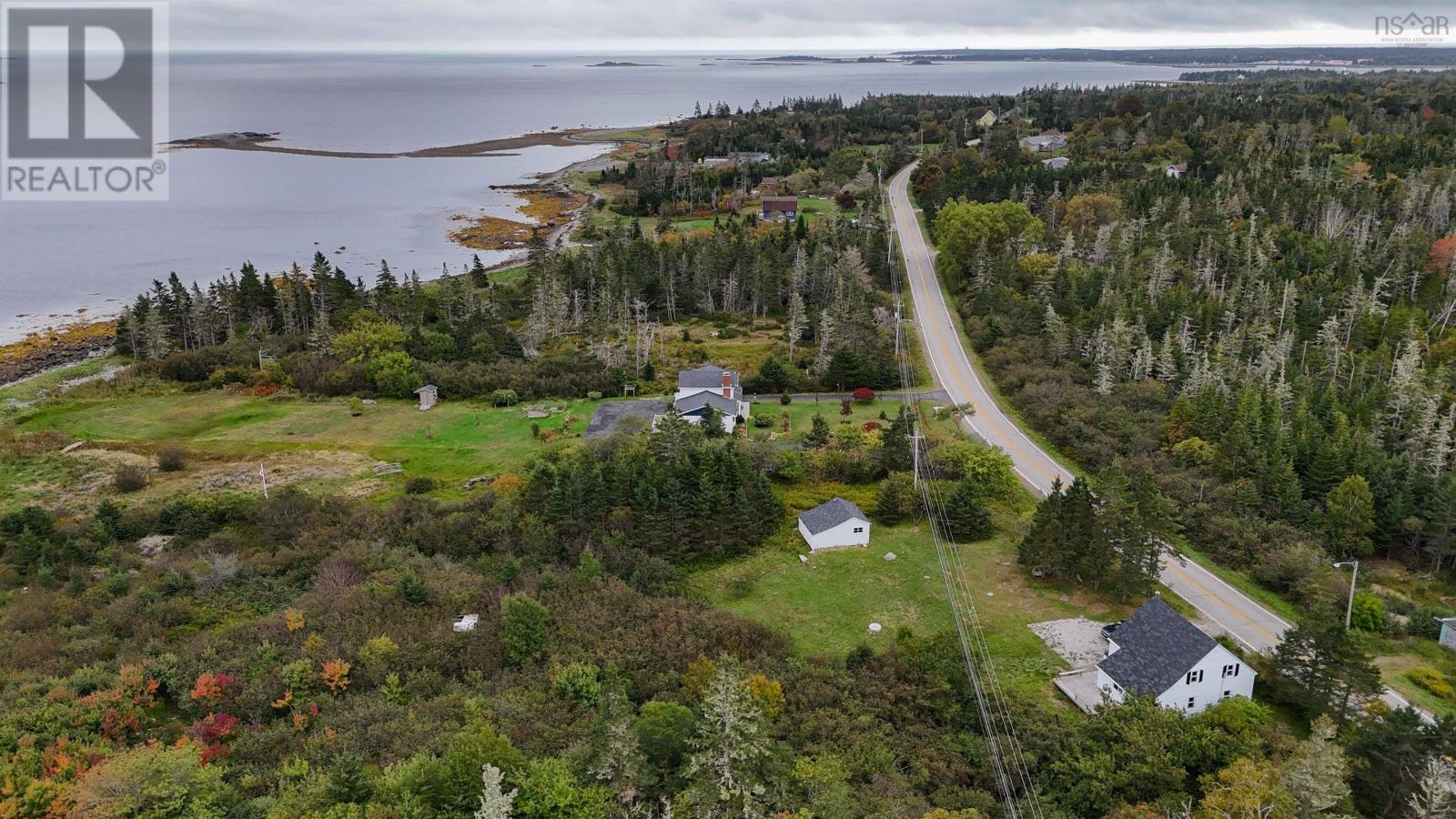 2105 Port Latour Road - 46