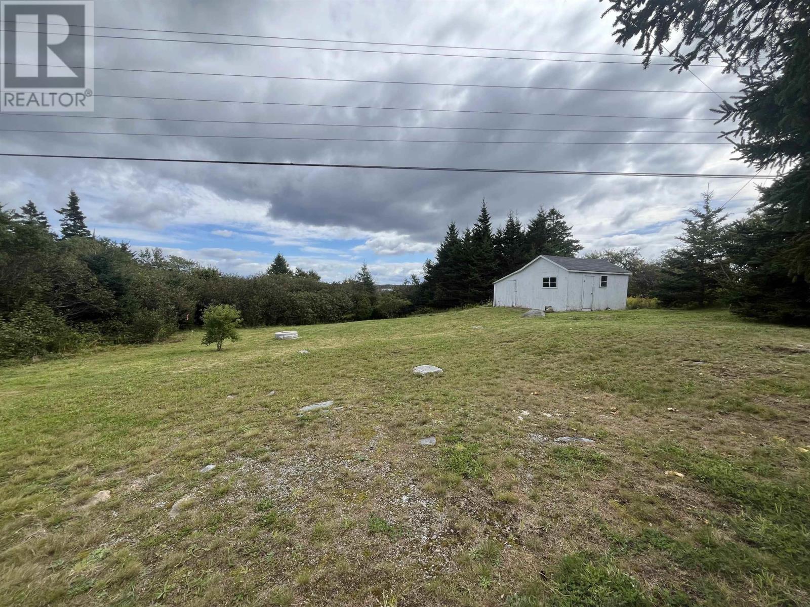 2105 Port Latour Road - 38