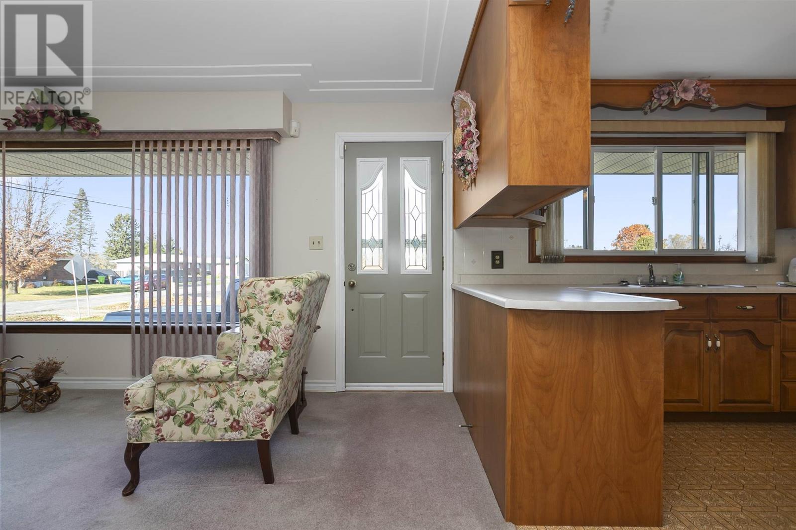63 Murton AVE - 19